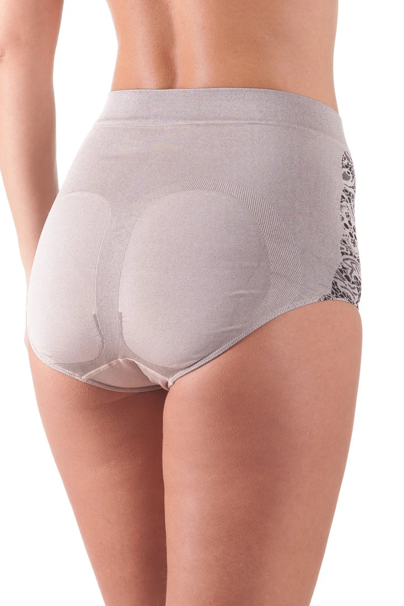 shaping brief | mandorla.